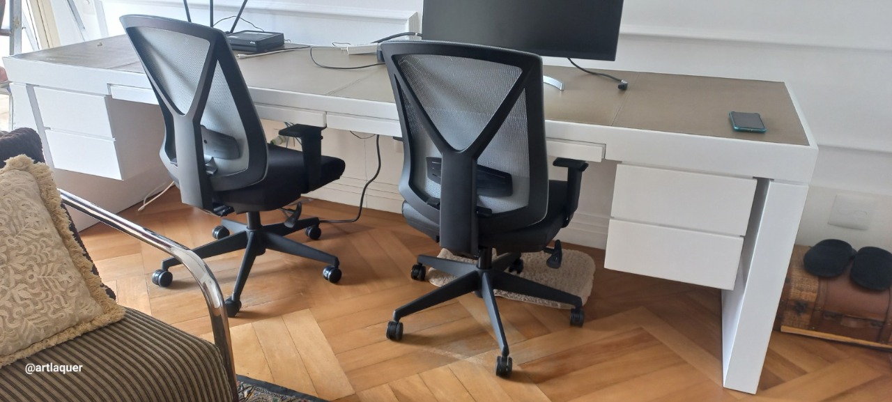Mesa escritório branca laqueada em SP